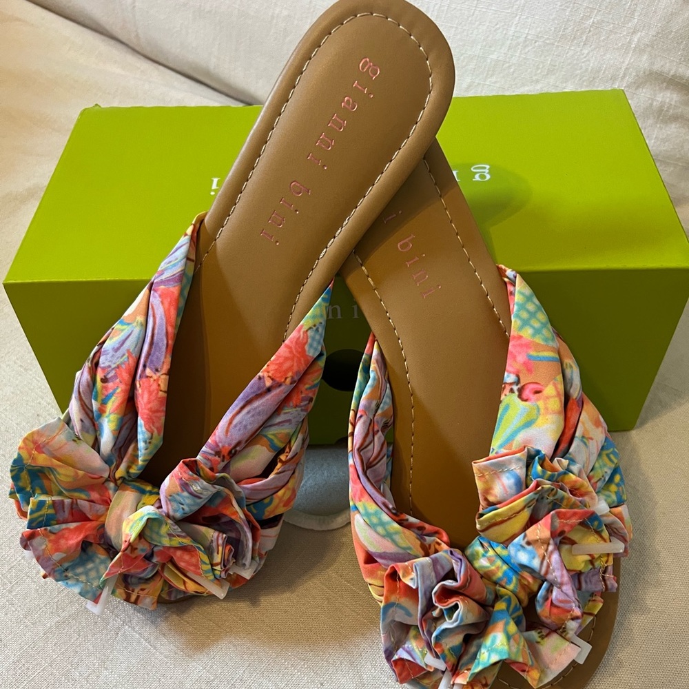 Gianni Bini Sandal